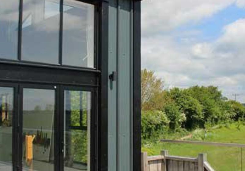 New Wave AV, Golden Green, Kent Level Architecture